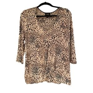 Anthropology W5 Cheetah Print Twist Front with 3/4 sleeves  Size XL